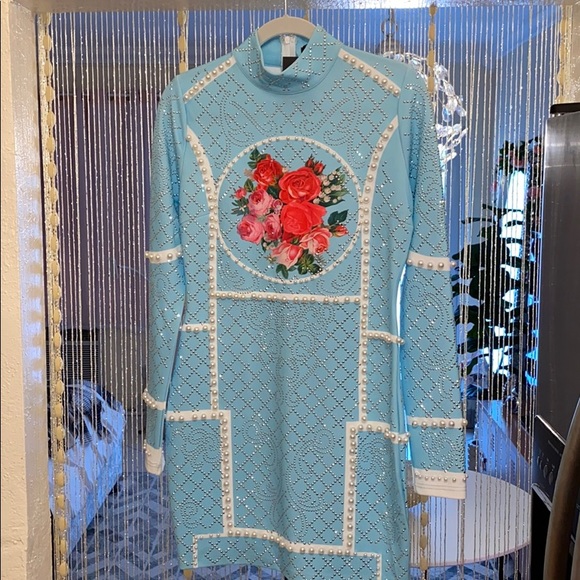 Banjul Dresses & Skirts - Stunning dress